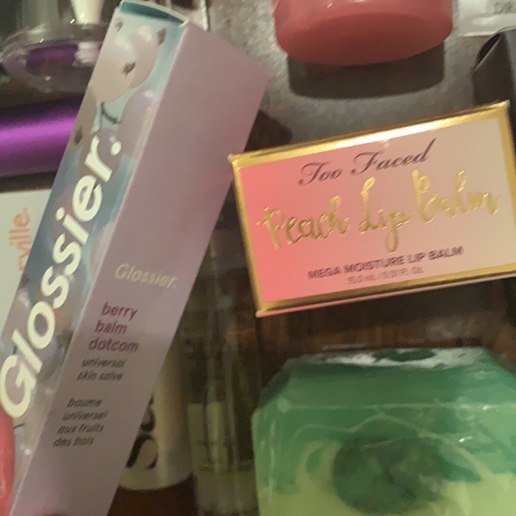 Makeup/skincare bundle and ysl makeup bag - Picture 8 of 8